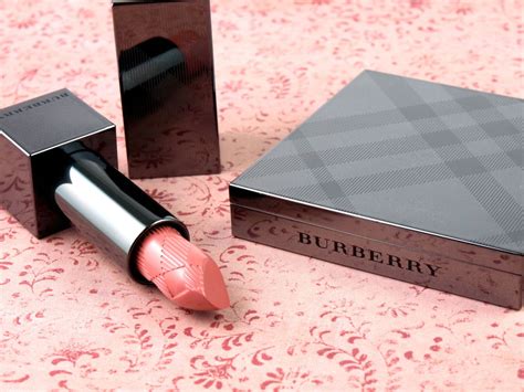 Burberry Fall/Winter 2014 Makeup Collection: Review